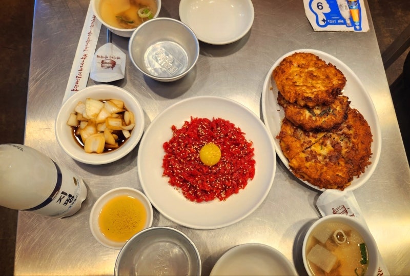 종로5가 빈대떡 육회 맛집 추천 | 종로 빈대떡 데이트 코스 박가네 빈대떡 후기 이미지 6