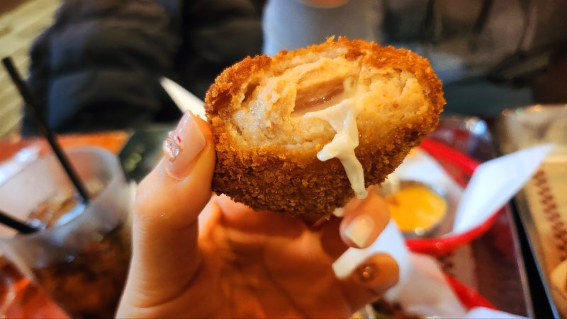 한강 버거 국회의사당역혼밥 추천 | 감자칩 무제한 제공하는 여의도 순복음교회 맛집 바스버거 국회의사당점 후기 이미지 25