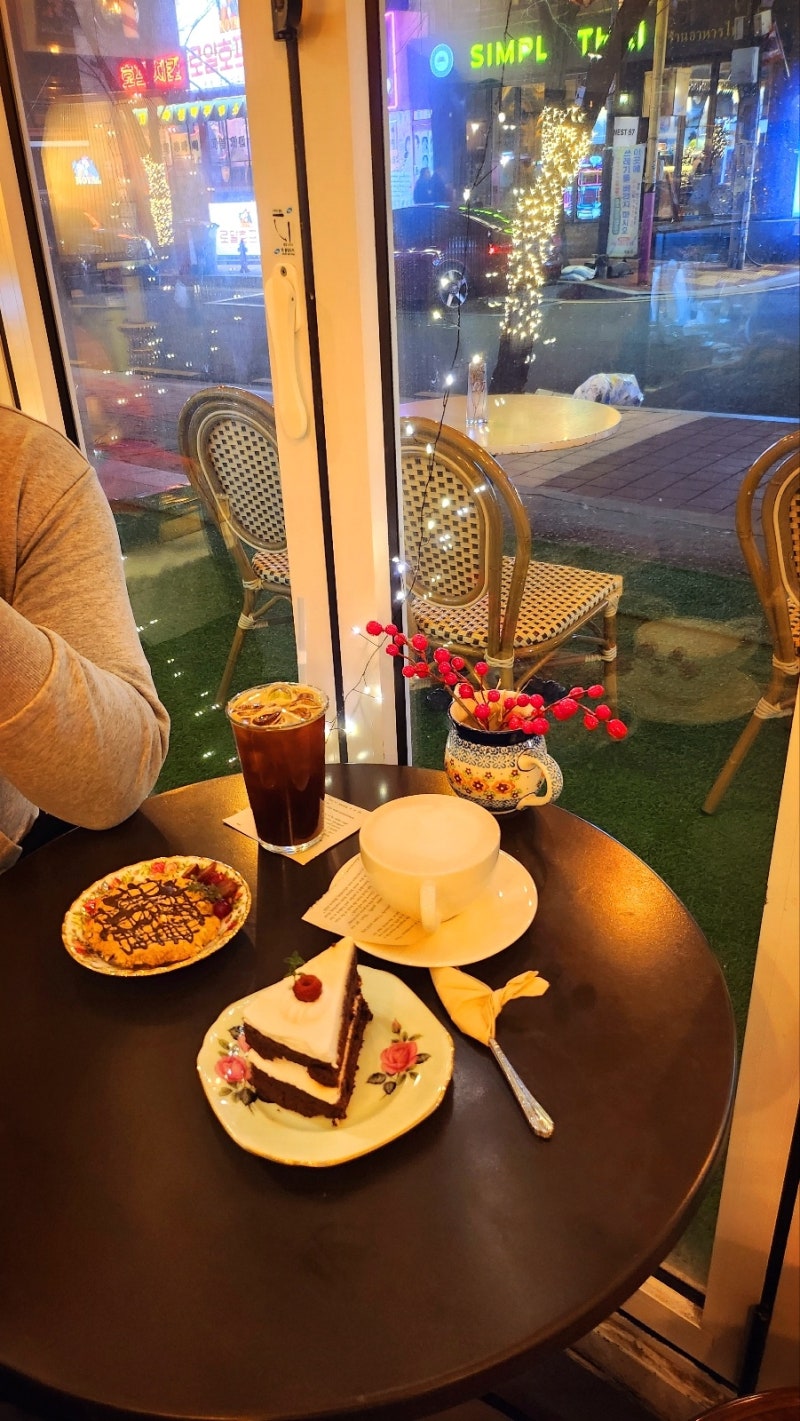 합정 비건 카페 비건케이크 추천 | 글루텐프리 알러지프리 저당케이크 맛집 디저트 카페 마뽀즈 후기 이미지 19