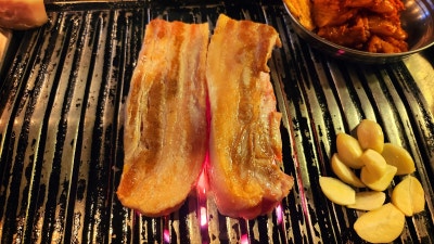 종로 고기집 맛집 추천 | 직원이 구워주는 삼겹살 맛집 새겹식당 후기 이미지 10