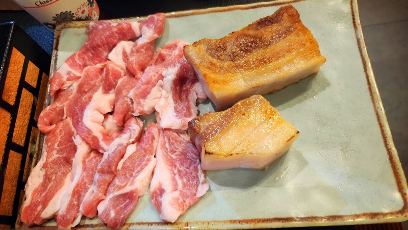 합정 홍대 내돈내산 고기집 맛집 추천 | 콜키지 프리 구워주는 고기집 옥돈 홍대점 후기 이미지 17
