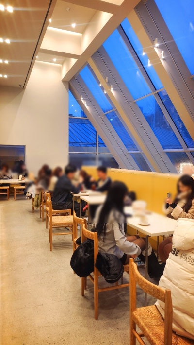 성수 내돈내산 분위기 좋은 카페 추천 | 성수 느좋 성수 핫플 카페 씨떼 후기 이미지 14