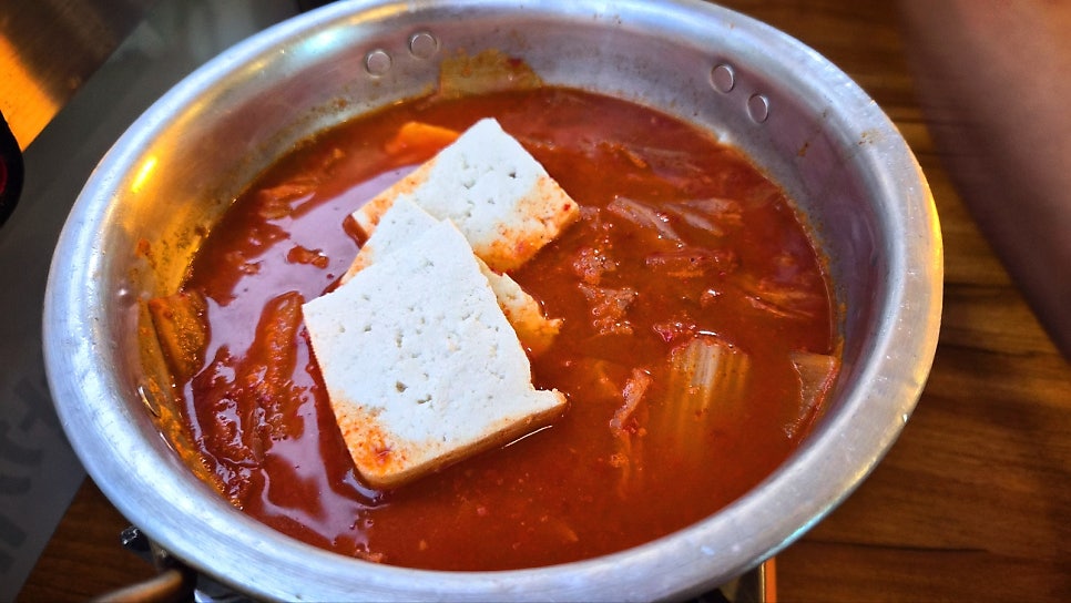 영등포 맛집 족발 추천 | 영등포구청 회식으로 추천하는 보쌈 족발 맛집 대만족 영등포구청 당산본점 후기