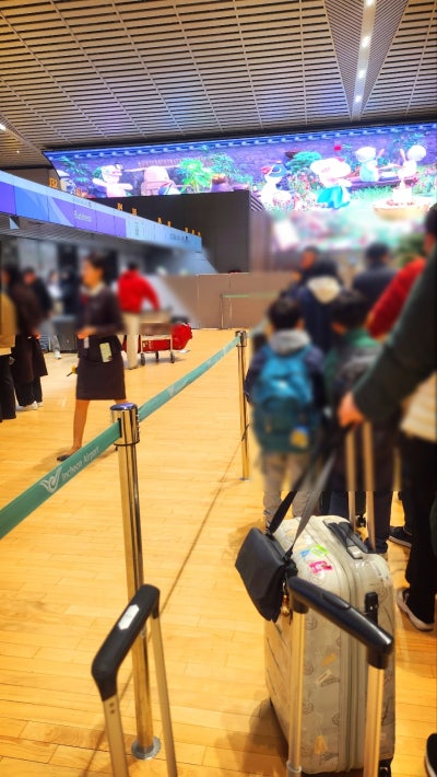 인천공항 대한항공 프레스티지 라운지 동편 좌측 라면도서관 이용 후기 이미지 3