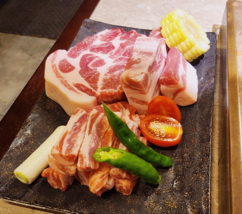 마포역 고기집 추천 | 직접 구워주는 마포 삼겹살 맛집 연고지 후기 이미지 15