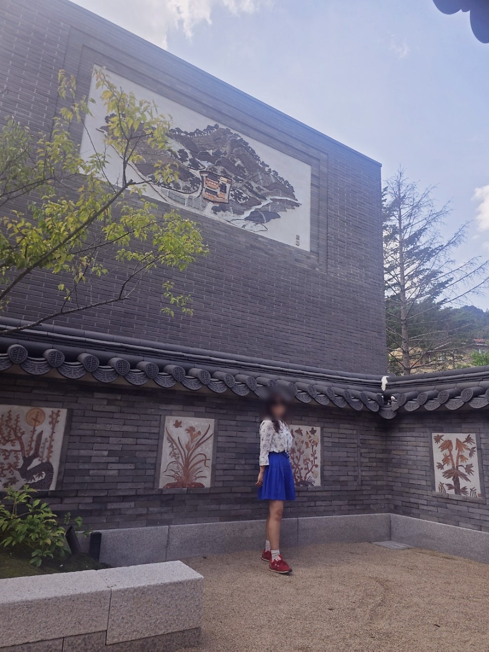 서울 전시 데이트 추천 | 일년에 딱 2달만 개방하는 북촌 선혜원 흔들리는 것들의 안부 후기 이미지 16