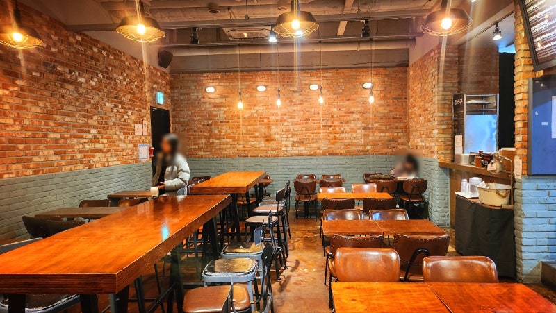한강 버거 국회의사당역혼밥 추천 | 감자칩 무제한 제공하는 여의도 순복음교회 맛집 바스버거 국회의사당점 후기 이미지 5