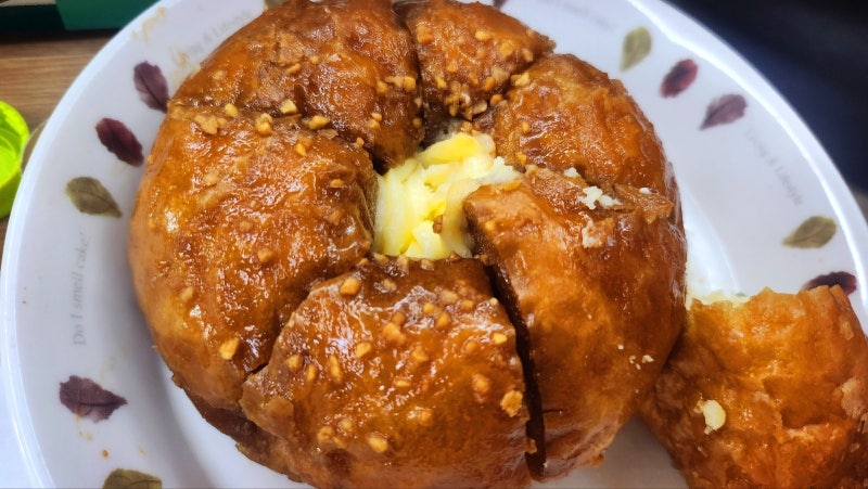 속초 중앙시장 빵집 추천 | 속초 기념품 먹거리 육쪽마늘빵집 팡파미유 후기 이미지 12