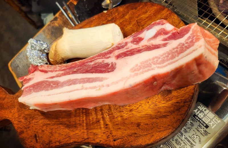 명동역맛집 추천 | 회식장소로 추천하는 서울3대삼겹살집 육통령명동본점 후기 이미지 8