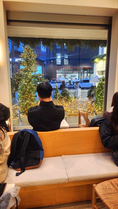 성수 내돈내산 분위기 좋은 카페 추천 | 성수 느좋 성수 핫플 카페 씨떼 후기 이미지 4