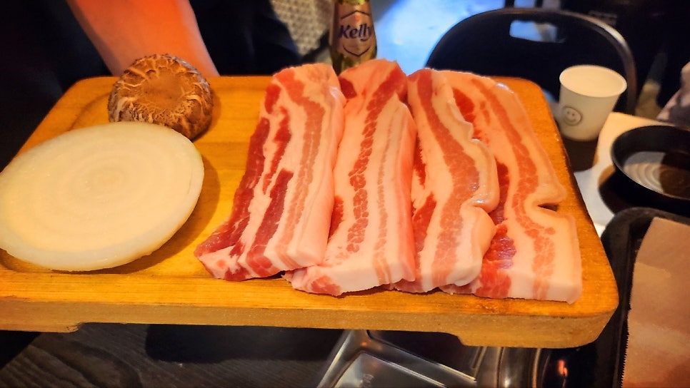 여의도 회식 추천 | 여의도역 샛강역 맛집 삼겹살 구워주는 고기집 스마일삼겹 여의도본점 후기 이미지 2