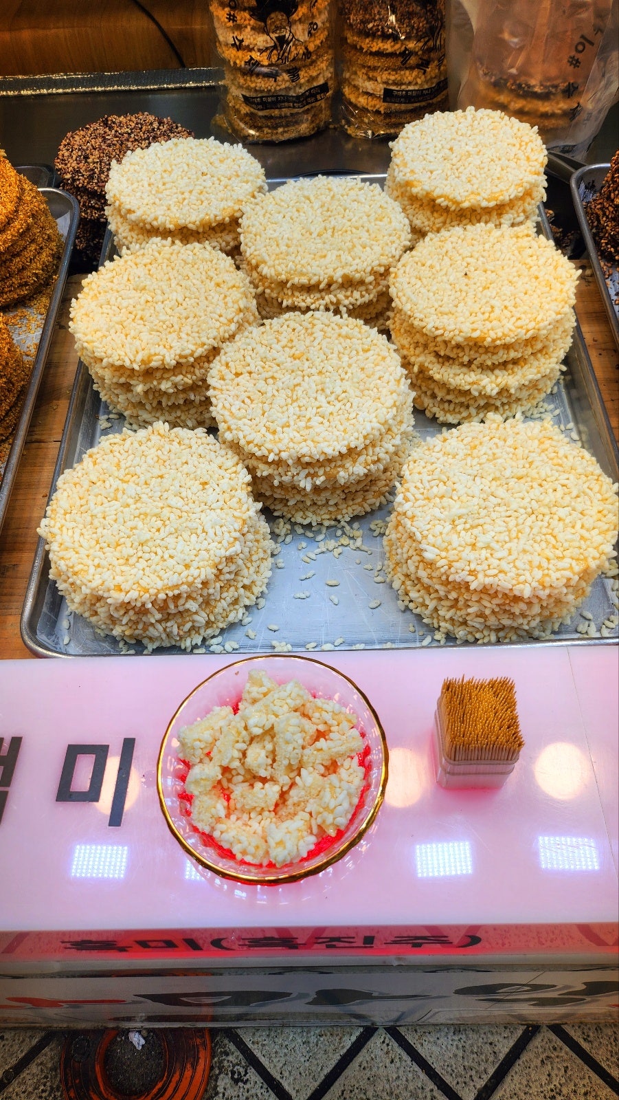 속초 먹거리 추천 | 속초 중앙시장 디저트 맛집 이부자 마약곳간 곡물강정 후기 이미지 6