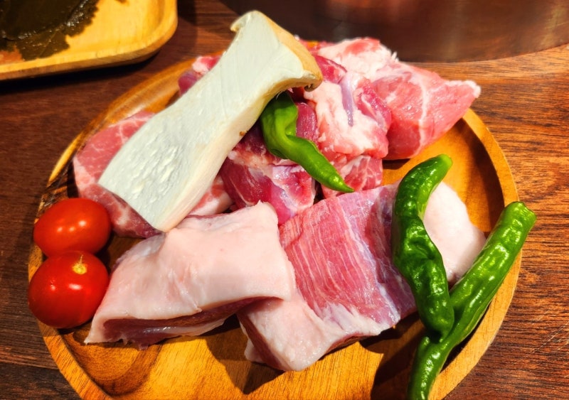 합정역 삼겹살 맛집 추천 | 데이트도 회식도 모두 가능한 분위기 맛집 고기집 안목가돈 후기