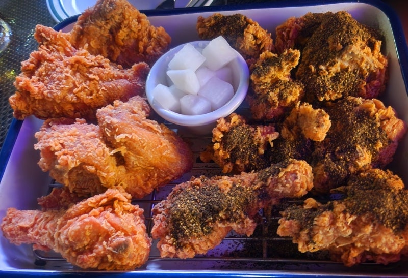 광화문 치킨 맛집 추천 | 청계천 바로 앞에 있는 루프탑, 야장느낌 비비큐 빌리지 청계광장점 내돈내산 후기 이미지 14