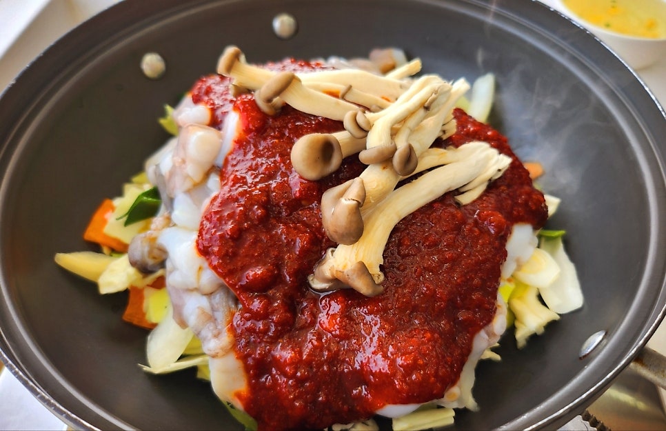 속초 동명항 맛집 추천 | 속초해수욕장 근처 장사항 맛집 등대곳간 속초 밥집 낙지한상 후기 이미지 11