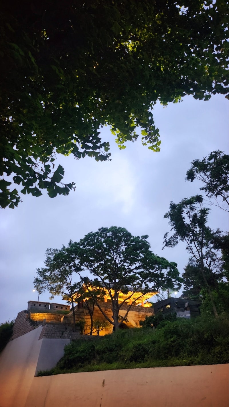 러너의 놀이터, 안국역 뉴발란스 북촌 허브 (상의+하의+러닝화 대여!) 이미지 23