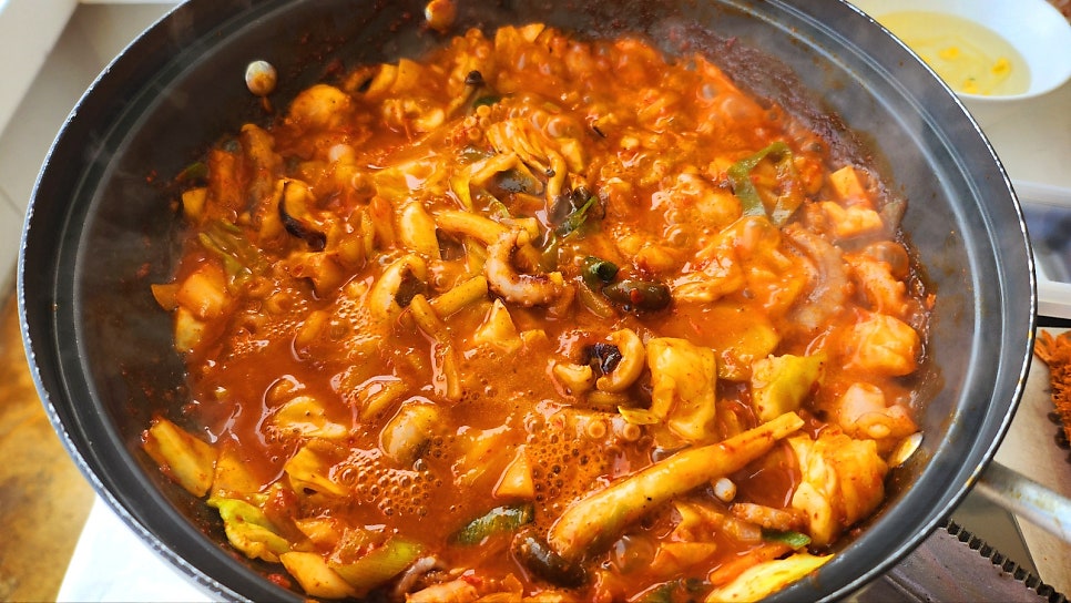 속초 동명항 맛집 추천 | 속초해수욕장 근처 장사항 맛집 등대곳간 속초 밥집 낙지한상 후기 이미지 15
