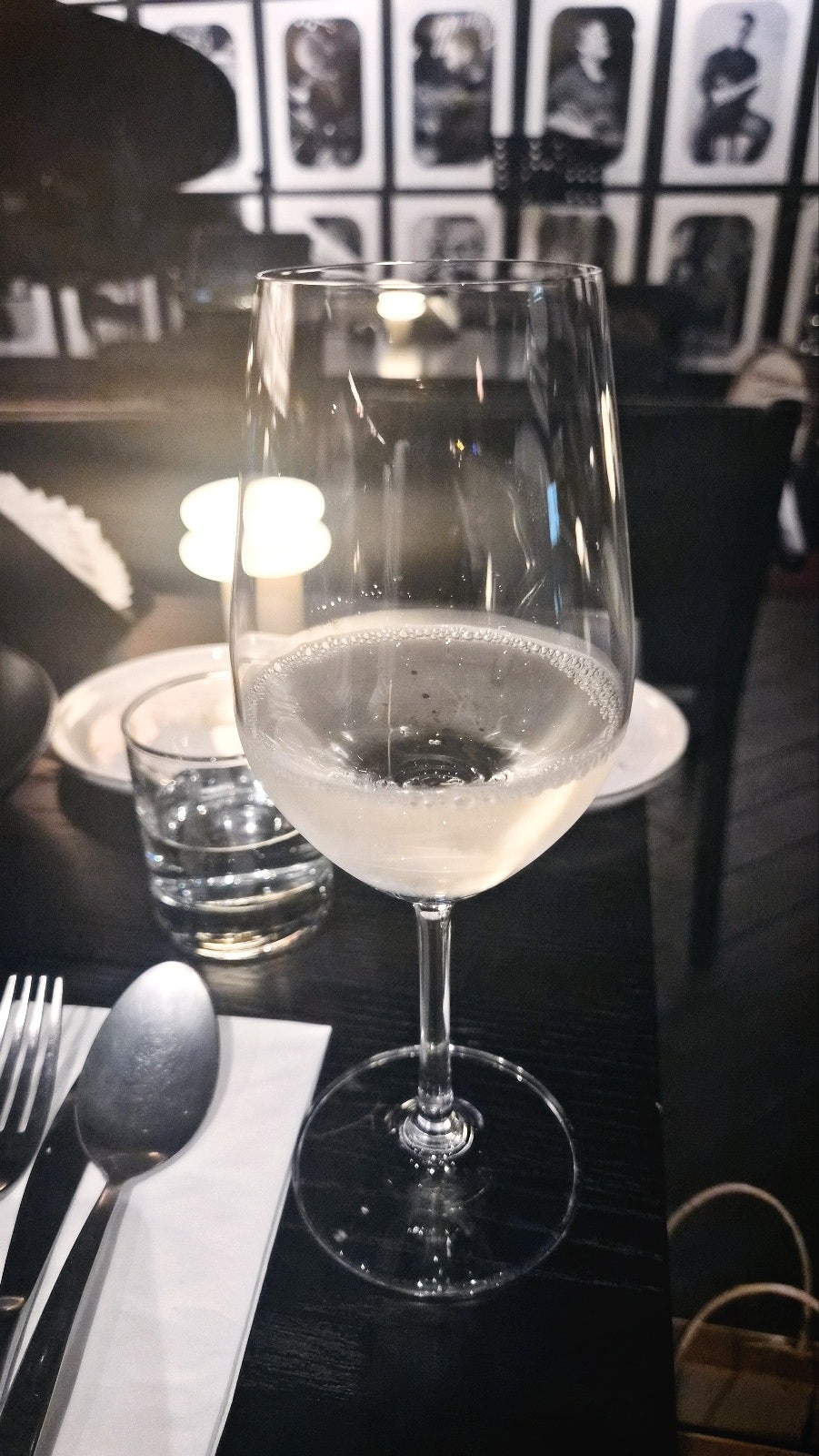 신논현 데이트 추천 | 공연과 식사를 동시에 가성비 강남 스테이크 맛집 플랫나인 방문기 이미지 27