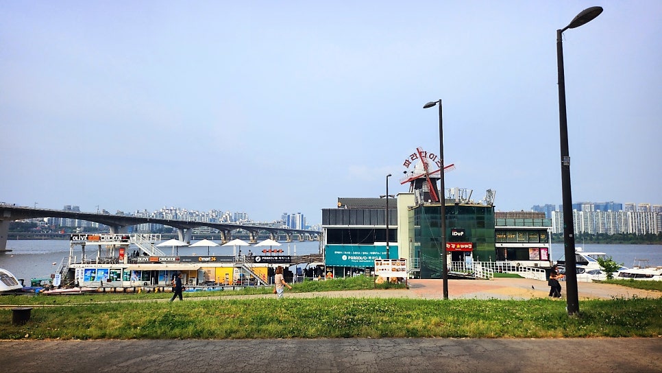 서울액티비티 추천 | 여의도 불꽃축제 한강 요트 투어 데이트 하기 좋은 요트체험 후기 이미지 5