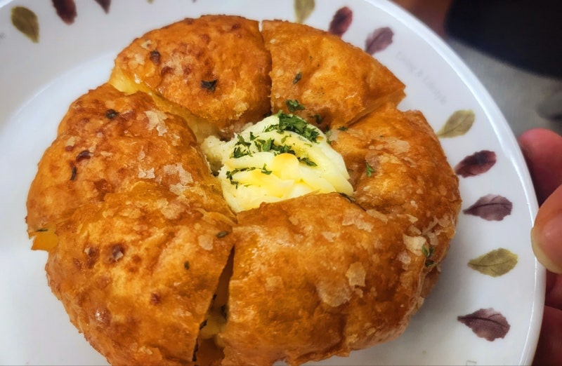 속초 중앙시장 빵집 추천 | 속초 기념품 먹거리 육쪽마늘빵집 팡파미유 후기 이미지 14