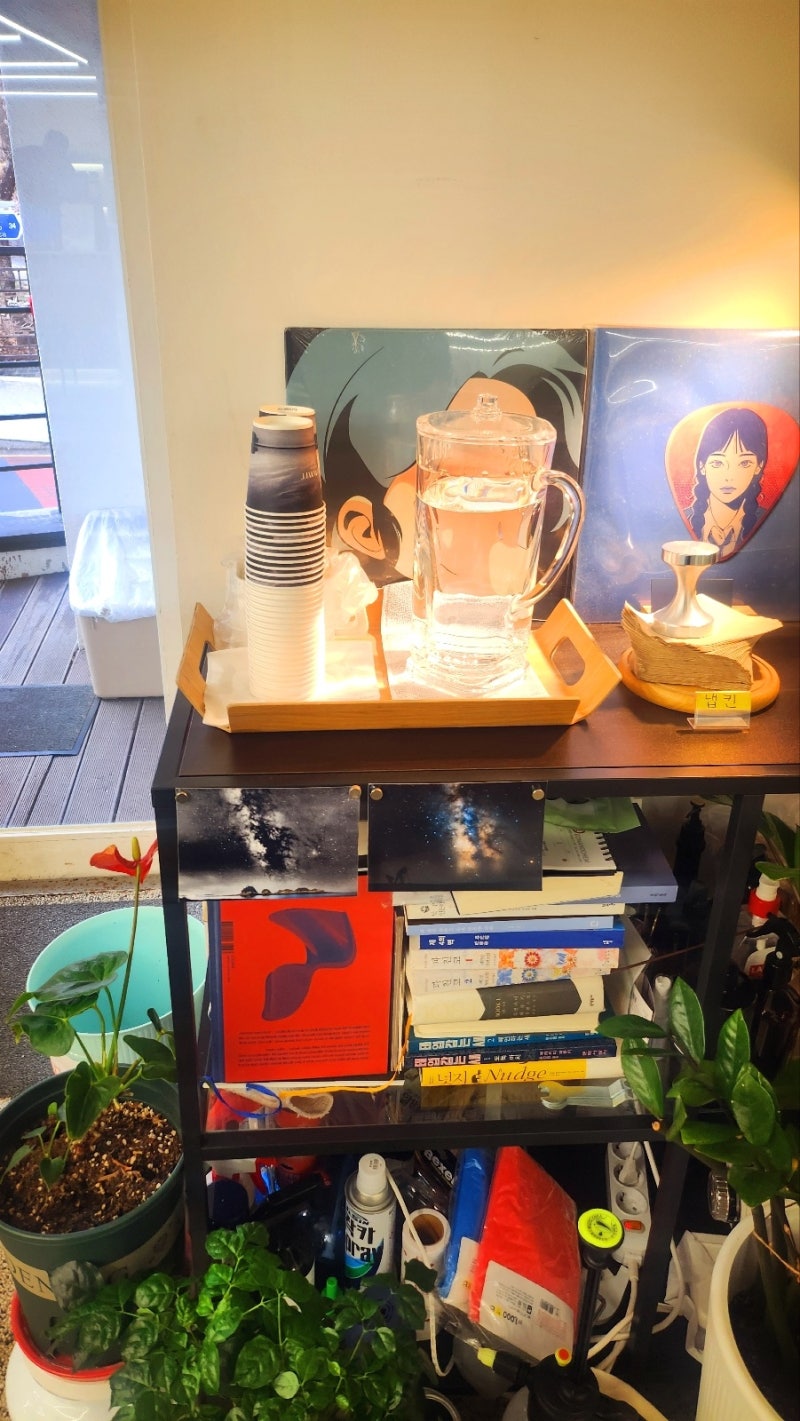 효창공원 내돈내산 카페 추천 | 용산 데이트로 손색 없는 백범김구기념관 근처 카페 어거스트95 후기 이미지 9
