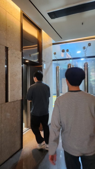 [남대문 신상 베이커리] THE 22  방문 후기 - 22층에서 내려다본 커피 한 잔의 여유 이미지 2