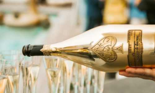 돔페리뇽(Dom Pérignon) vs 아르망 드 브리낙(Armand de Brignac Brut Gold) 비교하기 이미지 7